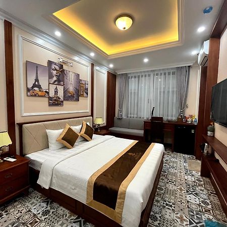 Paris Of Dragon Bay Hotel Ha Long Exterior photo