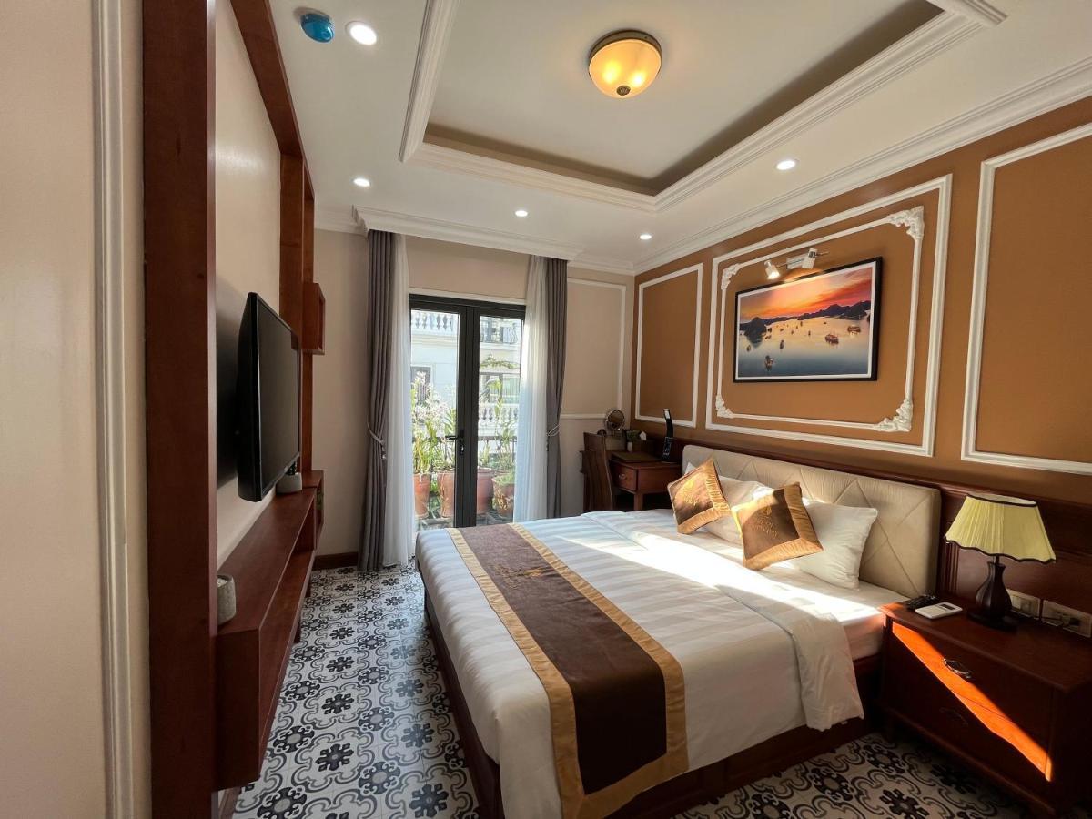 Paris Of Dragon Bay Hotel Ha Long Exterior photo