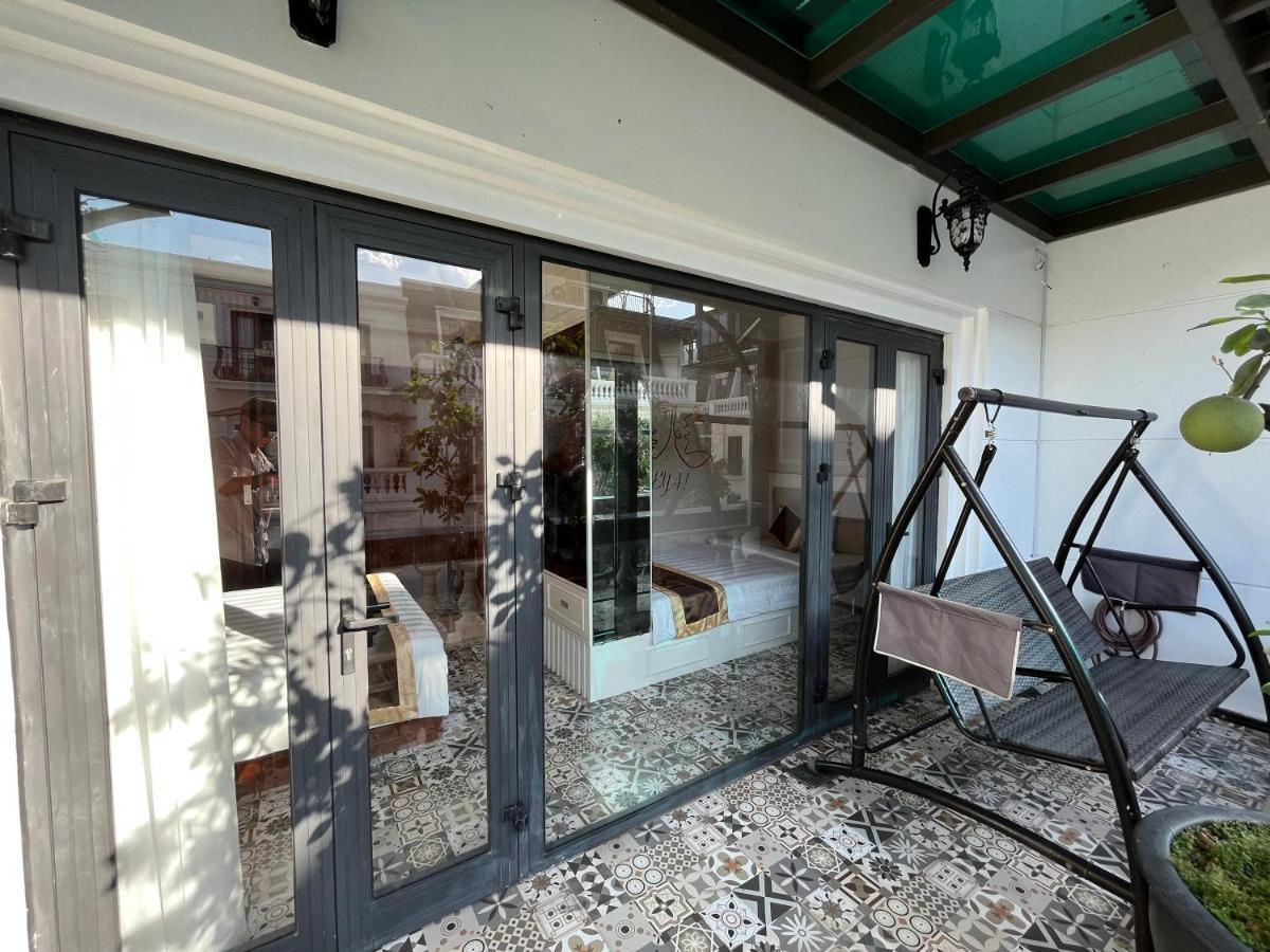 Paris Of Dragon Bay Hotel Ha Long Exterior photo